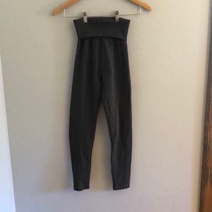 NWT PRAIRIE UNDERGROUND CONTINUITY LEGGINGS